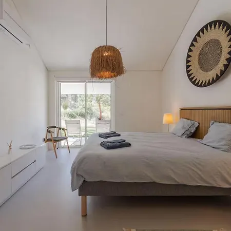 Luxury Villa Near Pego Beach * Laundos